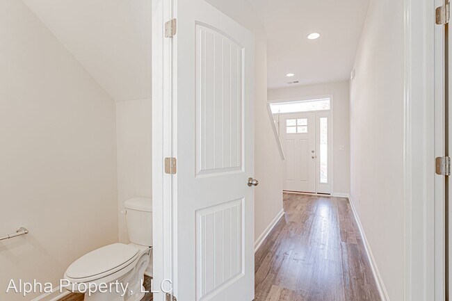 Building Photo - 3 br, 2.5 bath House - 328 Trail Branch Ct