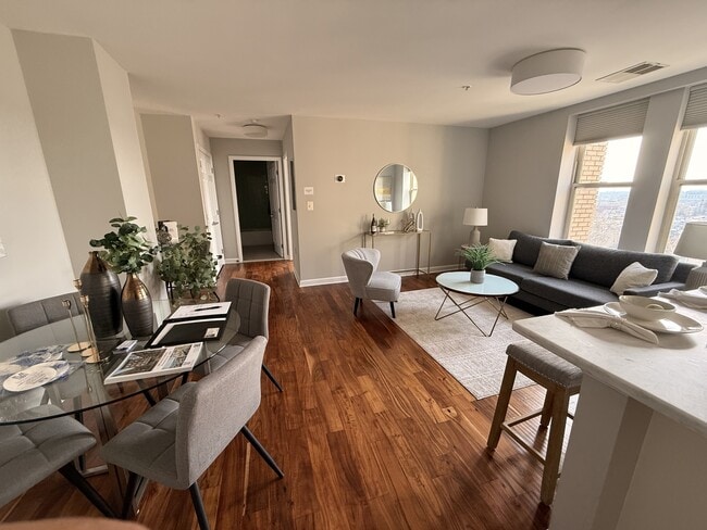 Photo - 1308 Clifton St NW House