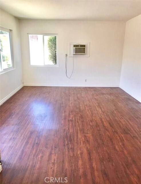 Foto del edificio - 926 N Electric Ave