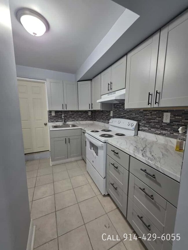 Foto del edificio - 333 S 1st Ave