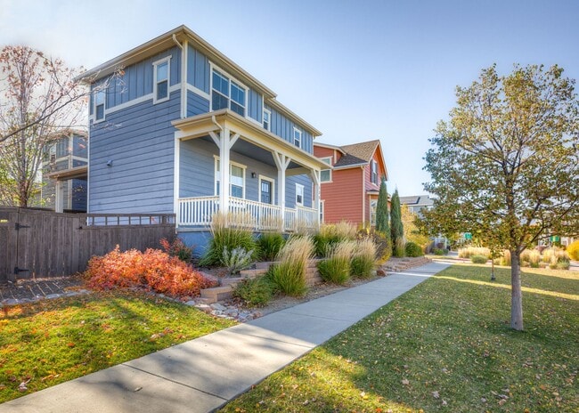 Building Photo - Westside home in Desirable Gold Hill Mesa ...