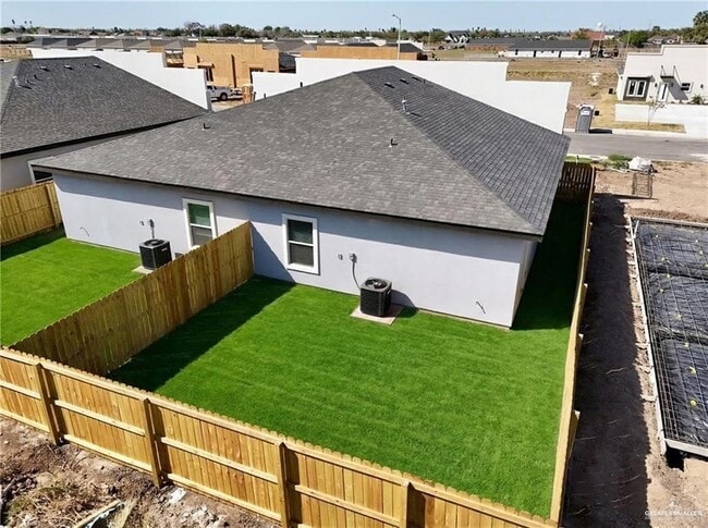 Building Photo - 15 Bald Cypress Dr