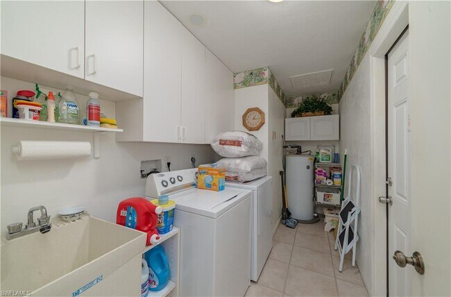 Building Photo - 9282 Lennex Ln