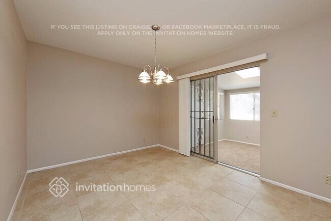 Building Photo - 3029 S Country Club Way