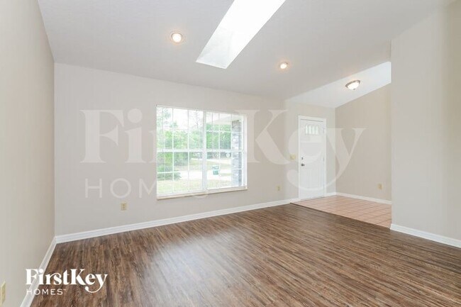 Building Photo - 3103 Branchville Dr