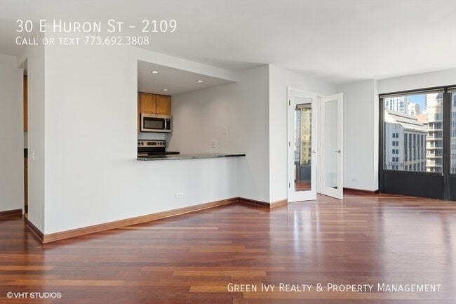 Building Photo - 30 E Huron St