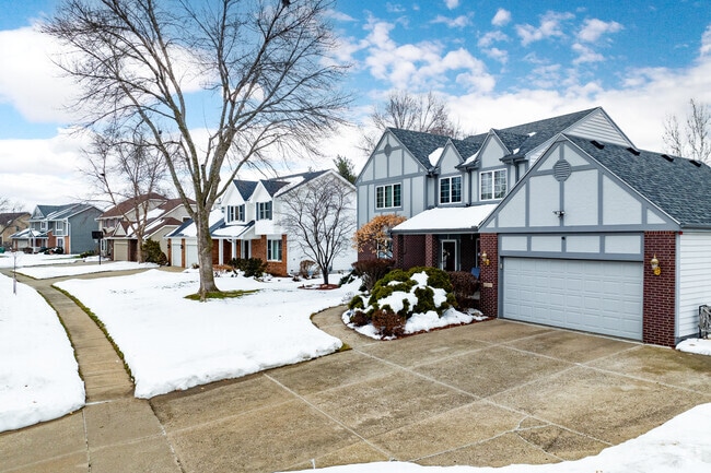 Johnston boasts homes in a variety of architectural styles.
