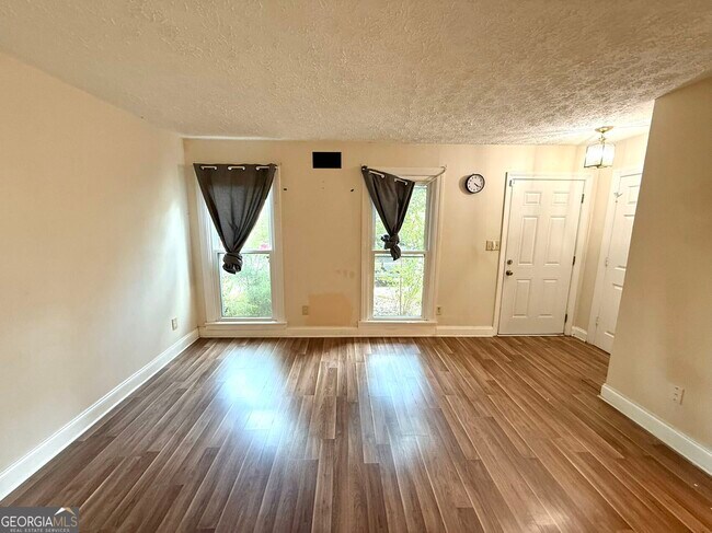 Foto del edificio - 1220 Kennesaw Trace Ct
