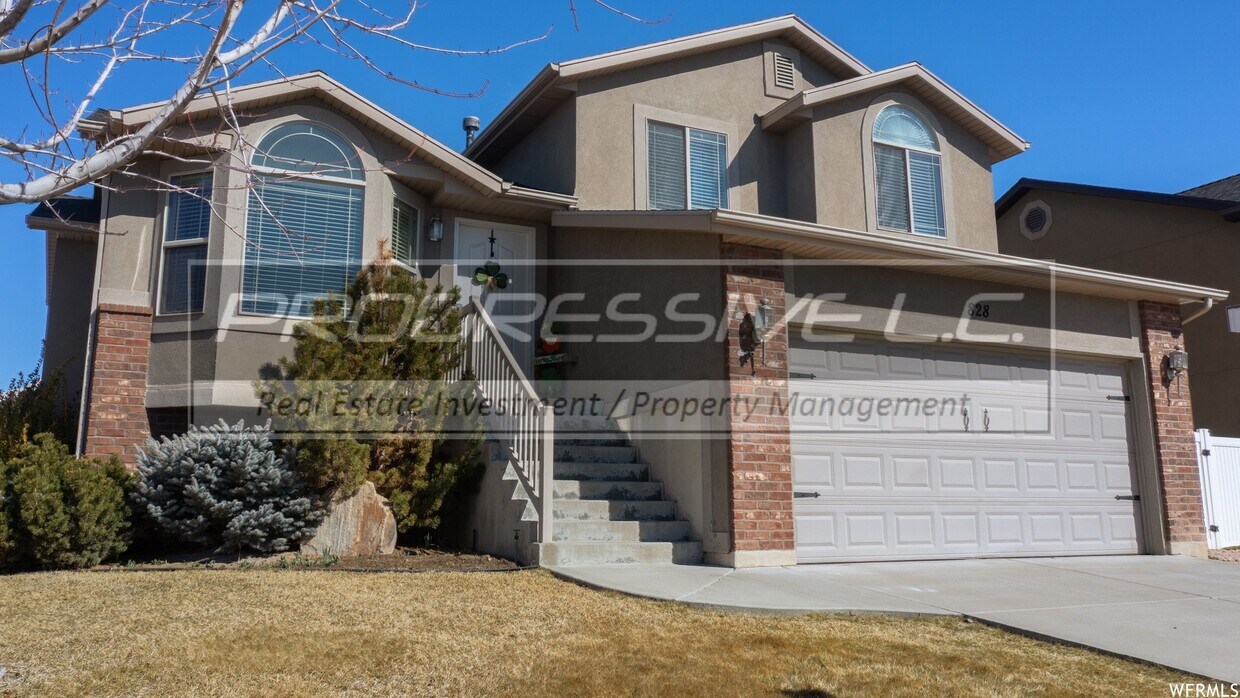 828 Willowbrook Ln, Ogden, UT 84404 House Rental in Ogden, UT