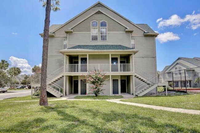 Beautiful 2/2 Cozy Condo with a Covered Pa... - Beautiful 2/2 Cozy Condo with a Covered Pa...