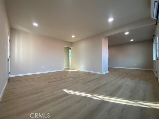Building Photo - 1556 S White Ave
