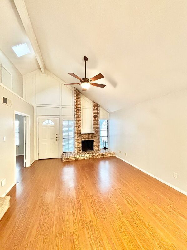 Building Photo - 2992 Harbinger Ln