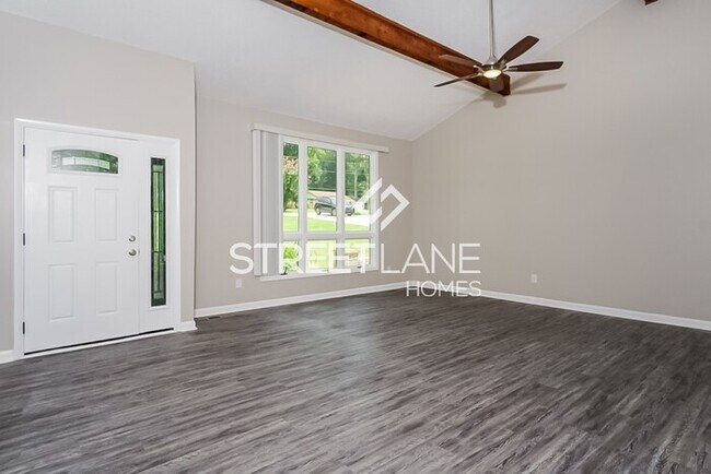 Foto del edificio - REDUCED! - FIRST FULL MONTH RENT FREE!