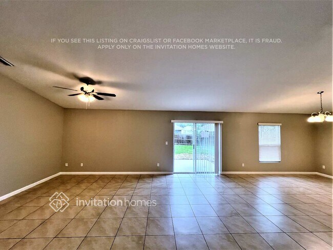 Foto del edificio - 408 SW Ewing Ave