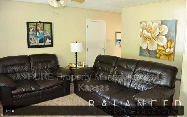 Foto del edificio - 3117 SW Crest Dr