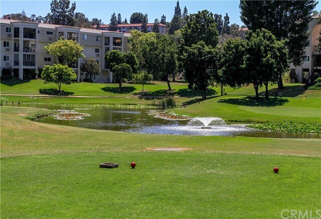 Foto del edificio - 2308 Via Puerta