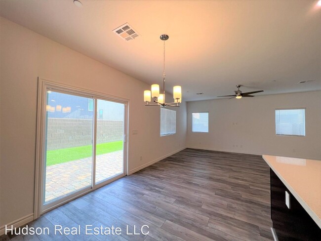 Foto del edificio - 4 br, 2.5 bath House - 7014 Noah Raven Street