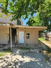 Building Photo - 821 N Highland Ave