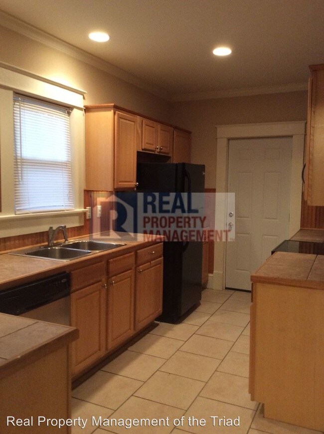 Foto del edificio - 3 br, 2 bath House - 607 Gillespie St