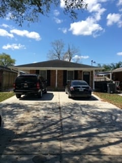 Primary Photo - 6742 Bellaire Dr