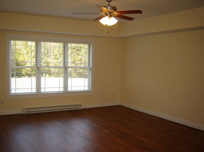 Building Photo - Jefferson Drive West