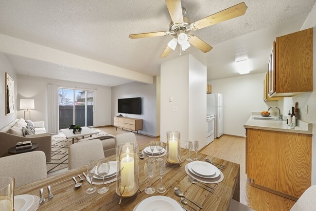 Building Photo - Brookside