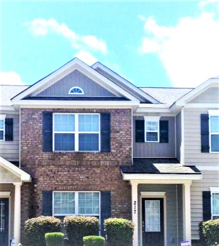217 Durham Park Way, Pooler, GA 31322 Townhome Rentals in Pooler GA