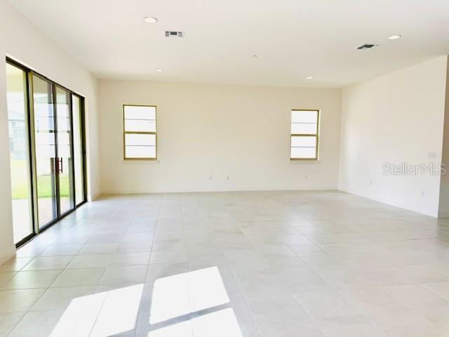 Foto del edificio - 5282 Buttonsage Dr