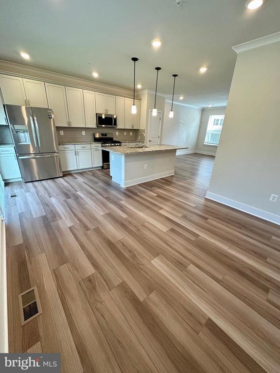 Foto del edificio - 2318 Woodlands Rd