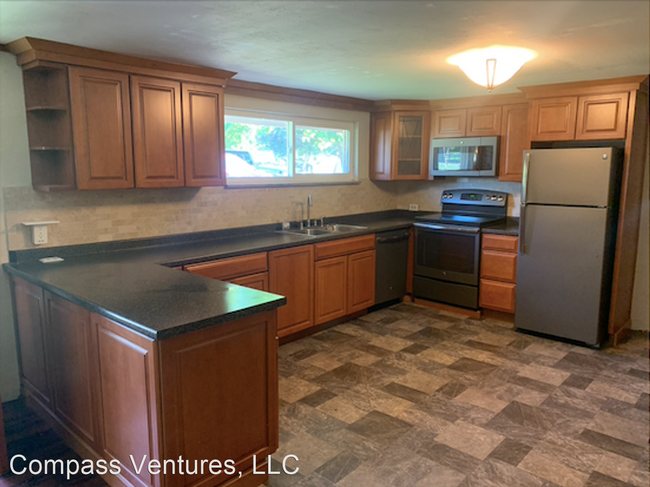 Foto del edificio - 3 br, 2 bath House - 3202 Myers Street