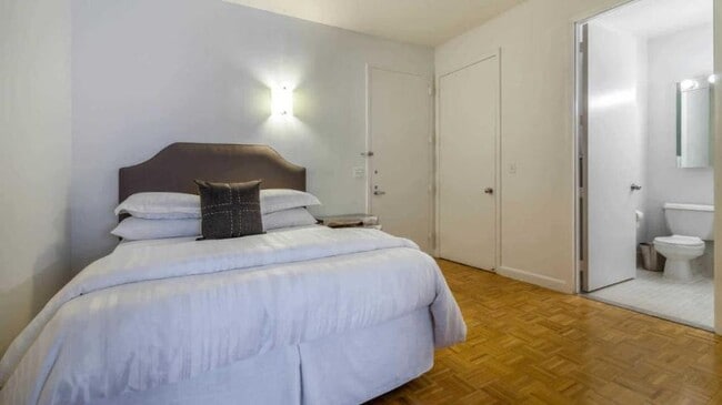 Building Photo - 1 bedroom in NEW YORK NY 10006
