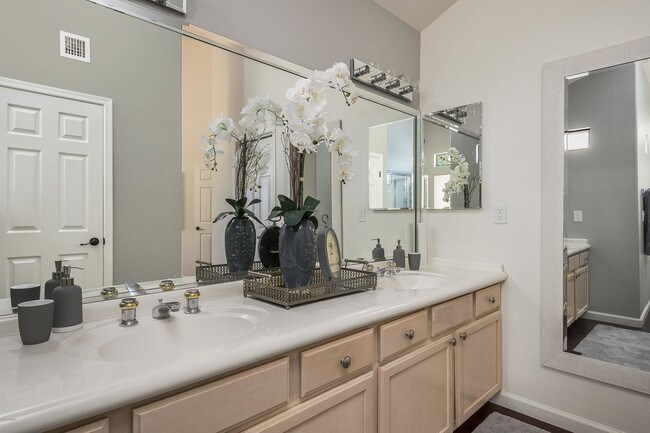 Foto del edificio - 23784 N 75th St