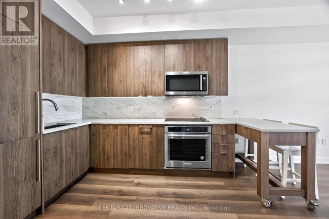 Building Photo - 38 Iannuzzi St