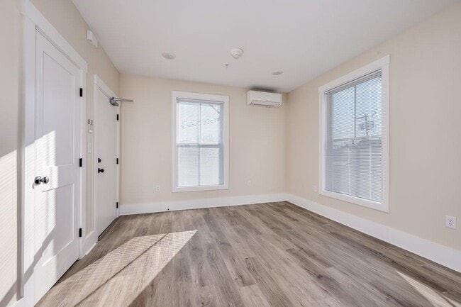 Foto del edificio - 553 Islington St