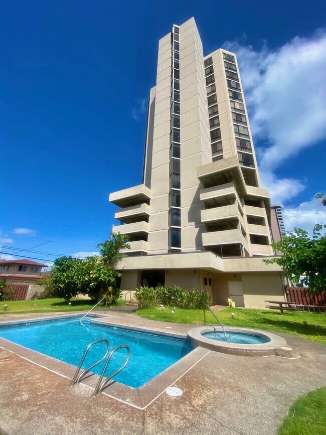 Building Photo - 747 Wiliwili St
