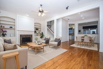 Building Photo - 3326 Memorial Crest Blvd