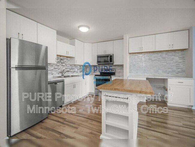 Foto del edificio - 26 W 10th St