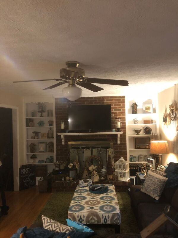 Building Photo - 203 Stonewall Dr