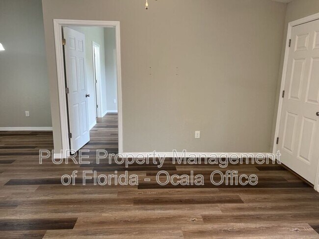 Building Photo - 4288 SW 140th Street Road