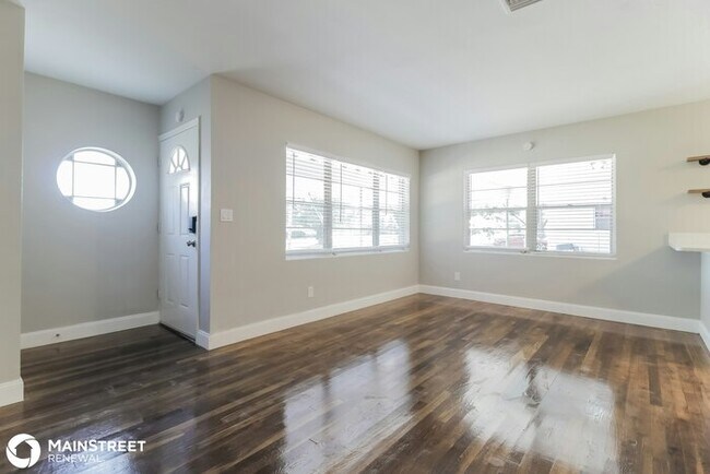 Building Photo - 3303 DRAKE DR, ORLANDO, FL 32810