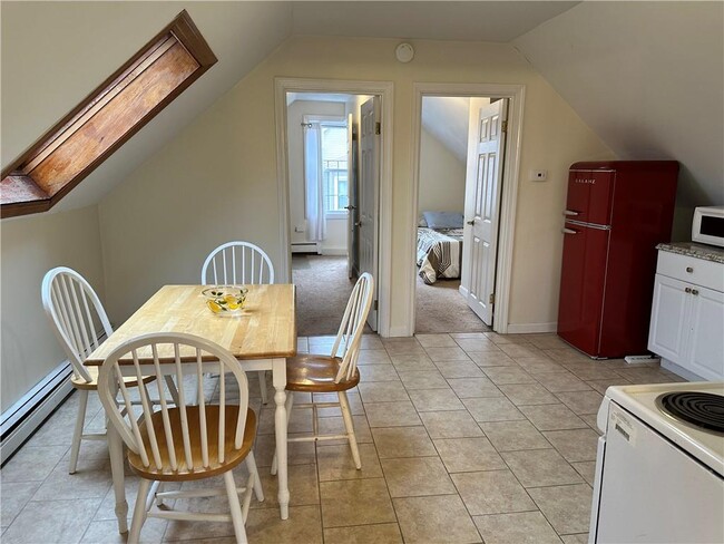 Building Photo - 23 Cutler St