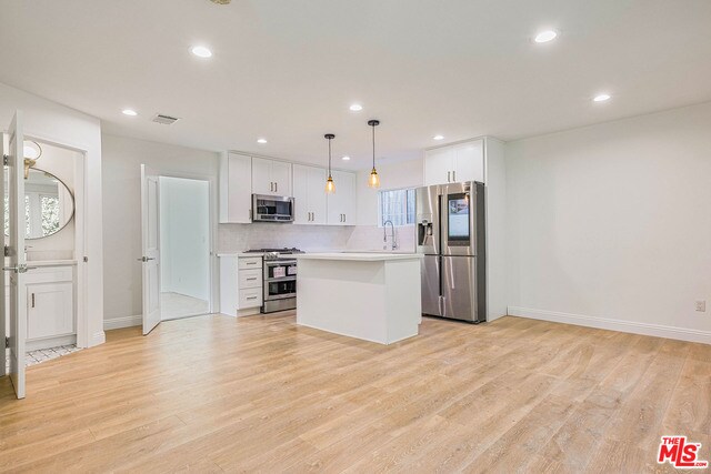 Foto principal - 749 S Windsor Blvd
