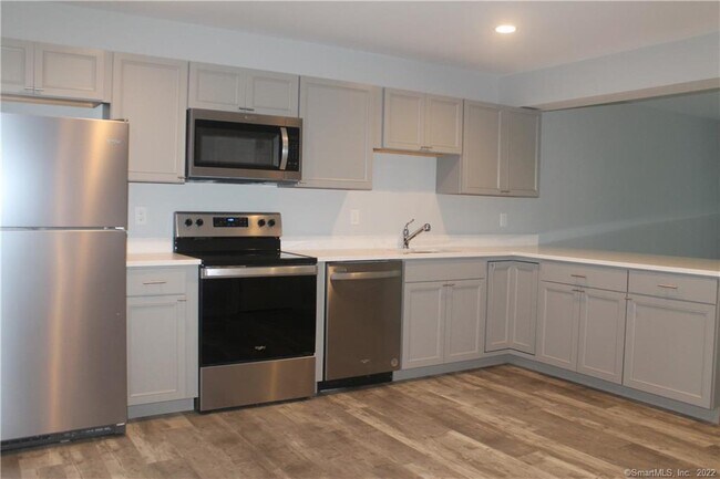 Foto del edificio - 9 Goodhill Rd