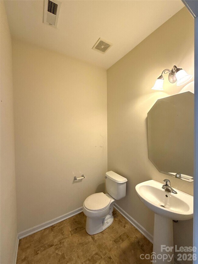 Foto del edificio - 7023 Brighton Park Dr