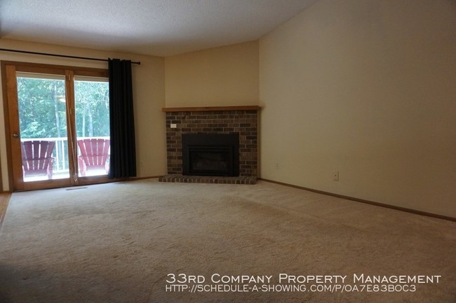 Foto del edificio - Eden Prairie Condo - Available NOW!