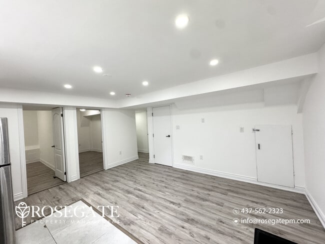 Building Photo - Modern 2-Bedroom Basement Apartment with In-Unit Laundry – Brampton