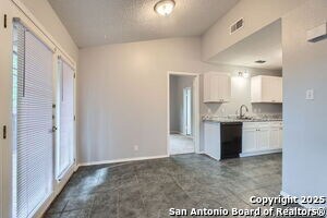 Foto del edificio - 8922 Hambledon Dr