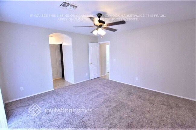 Foto del edificio - 8934 W Encanto Blvd