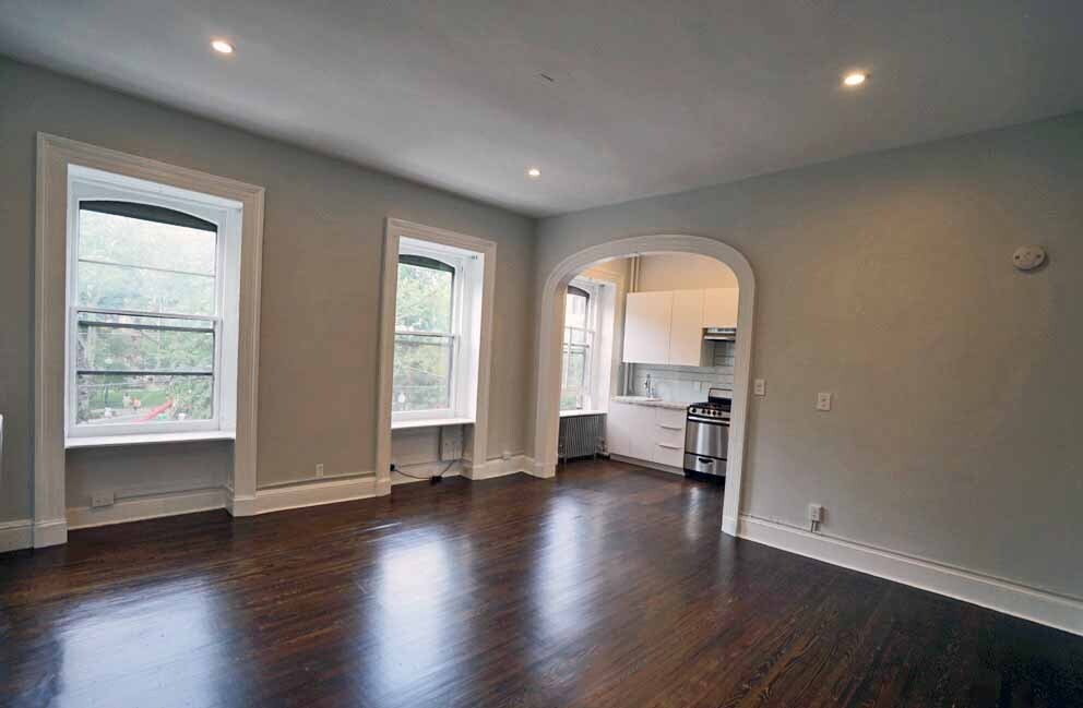 Newly Renovated - 281 York St