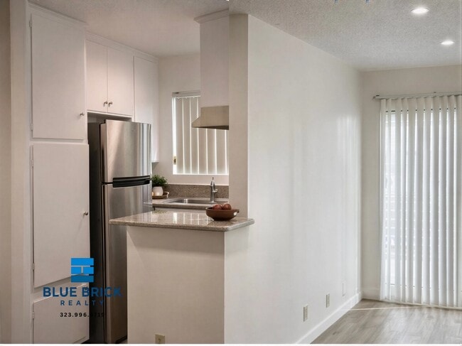 Foto del edificio - 4305 5th St